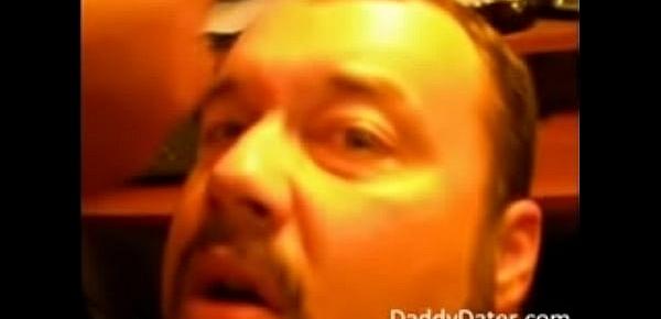  DaddyDater Bear cub gets a hot facial from an older man